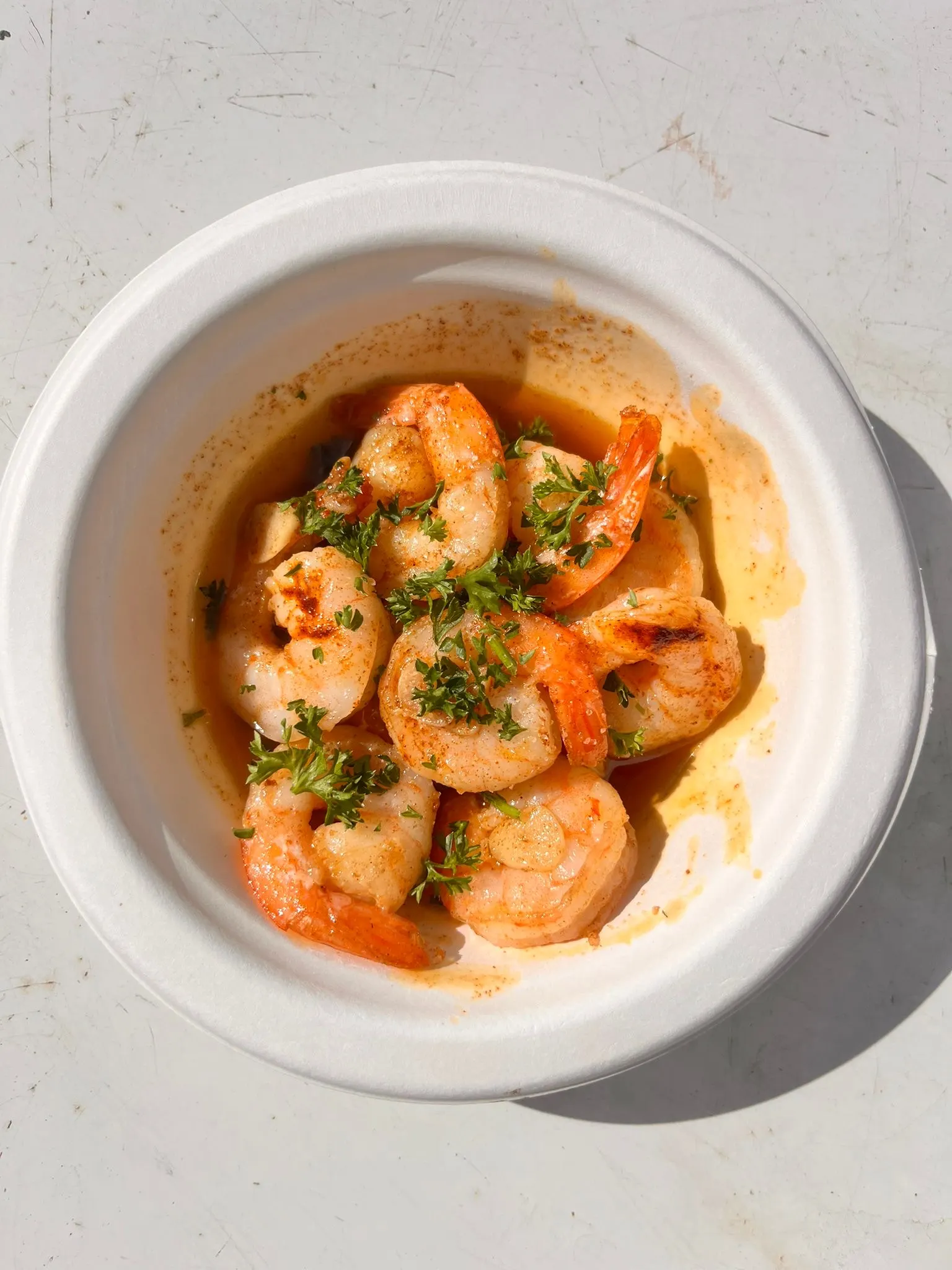 Garlic prawns served with parsley